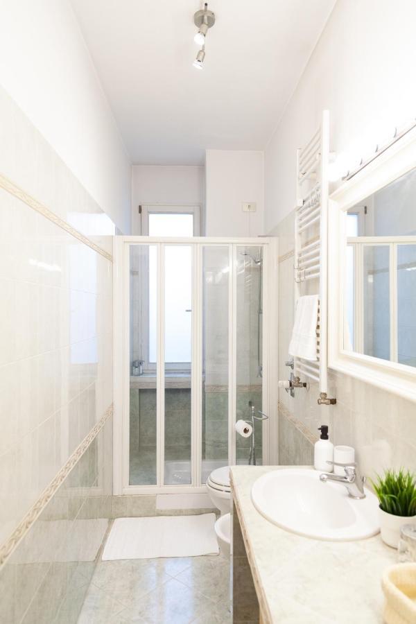 Sebino Guest House Milano Exterior foto